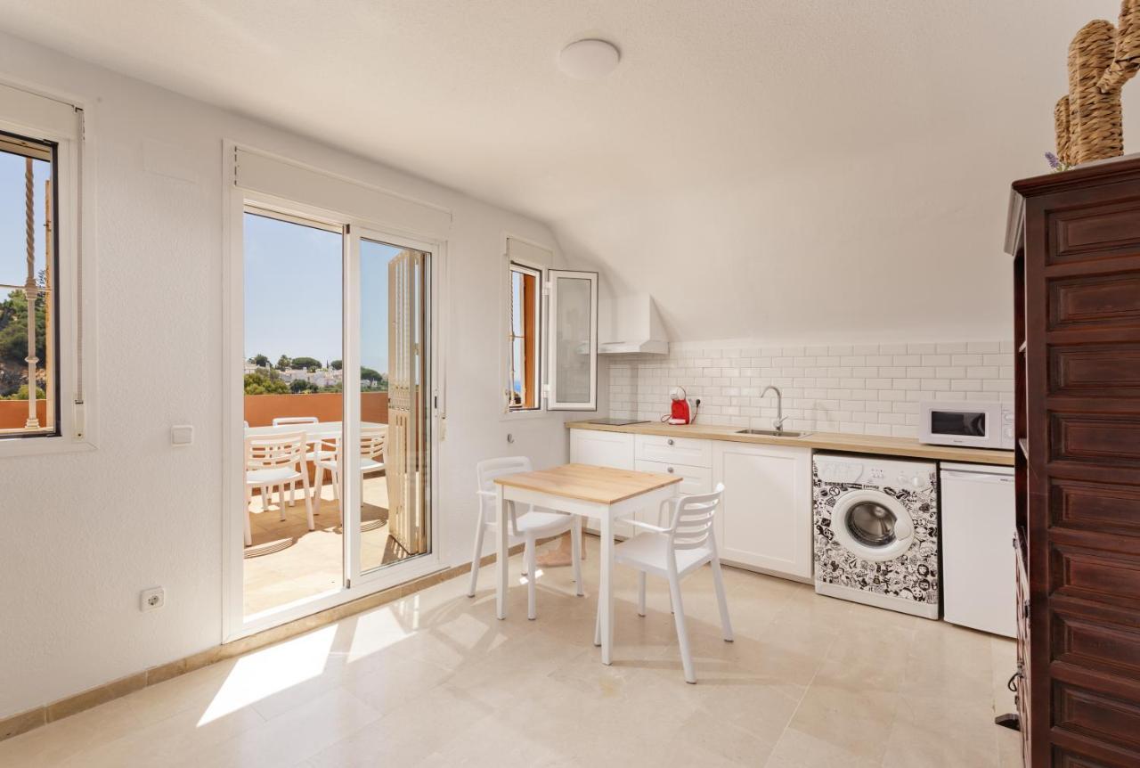 Fresh Penthouse Apartment With Great Sea Views Casares Esterno foto